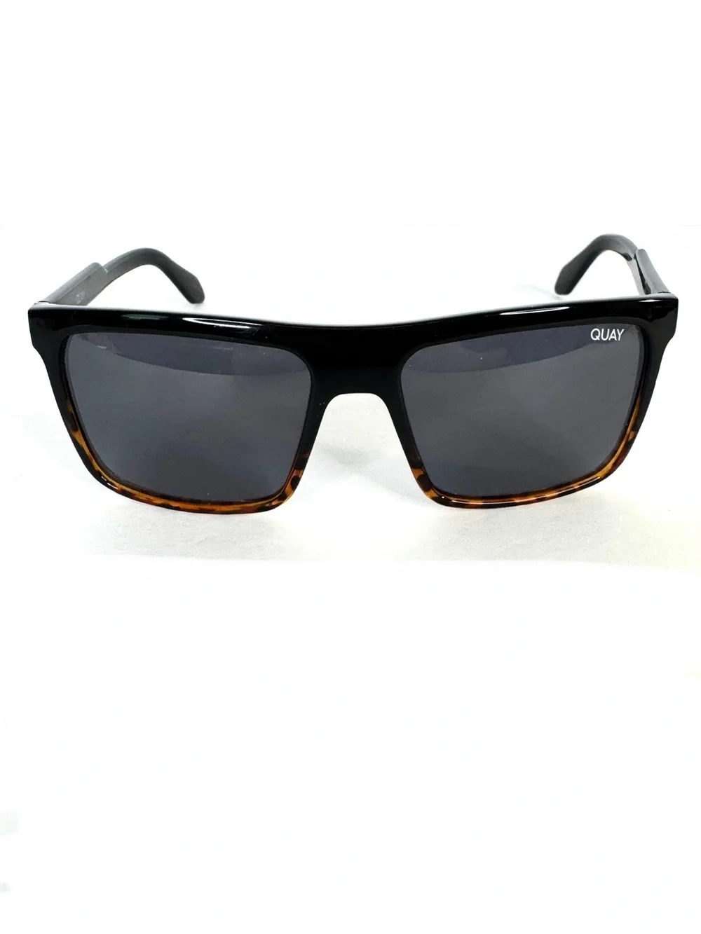 QUAY Australia Let it Run Polarized Sunglasses Black Tortoise Rare
